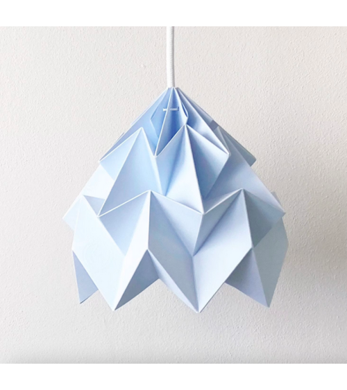 Pendelleuchte - Moth - Pastellblau Studio Snowpuppe Pendelleuchten design Schweiz Original