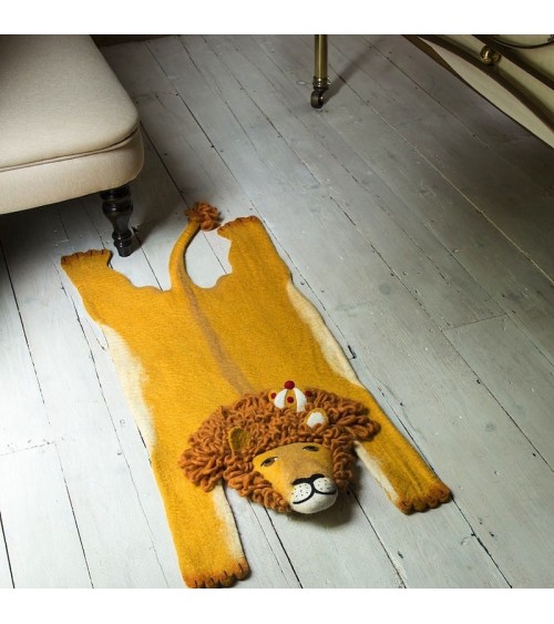 Kinderteppich - Leopold Der Löwe Sew Heart Felt Teppiche fürs Baby- und Kinderzimmer design Schweiz Original