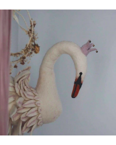 Swan Head - Wall decoration - Wool Trophy Sew Heart Felt Baby & Kids Room design switzerland original