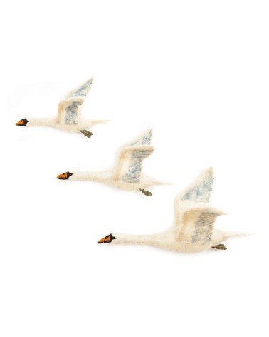 Wall decoration - Flying Swans Sew Heart Felt Wall Art & Decor design switzerland original