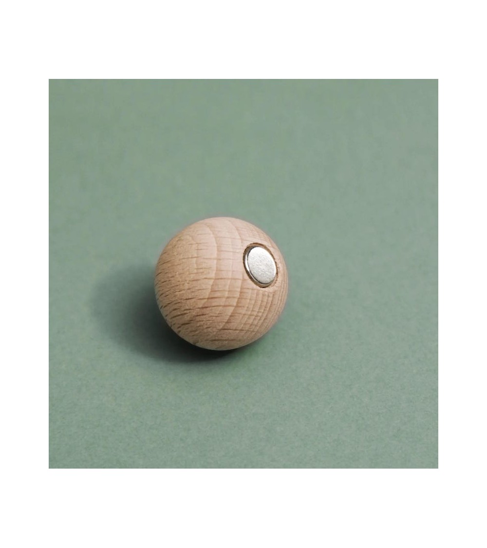 Wooden ball - Fridge, Decorative Magnet tout simplement, original kitatori switzerland