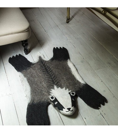 Billie der Dachs - Tier-Teppich aus Wolle Sew Heart Felt Kinderteppich design Schweiz Original