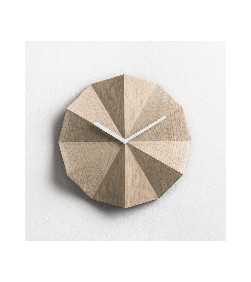 Delta Clock Chêne - Horloge murale en bois Lawa Design de table design originale cuisine salon