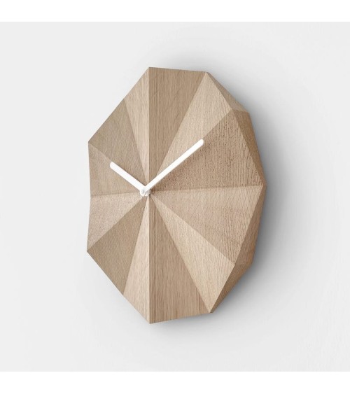 Delta Clock Chêne - Horloge murale en bois Lawa Design de table design originale cuisine salon