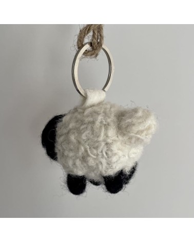 Sheep - Cool Handcrafted Keychain Felt so good original gift idea switzerland