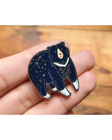 Spilla Smaltata - Orso della luna Wildship Studio spiritose spille colorate particolari eleganti donna da giacca uomo