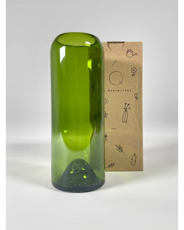 Vase en verre vert - Débattre Q de Bouteilles design fleur décoratif original kitatori suisse