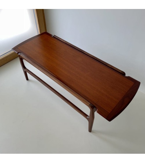 Tavolino scandinavo vintage - anni '60 Vintage by Kitatori Kitatori.ch - Concept Store di arte e design design svizzera origi...