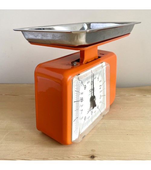 Bilancia da cucina vintage - Stube - Anni '70 Vintage by Kitatori Kitatori.ch - Concept Store di arte e design design svizzer...
