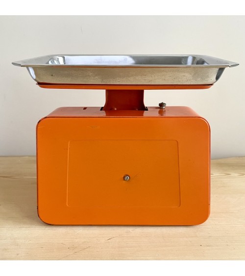 Vintage kitchen scale - Stube - 1970's Vintage by Kitatori Kitatori.ch - Art and Design Concept Store design switzerland orig...