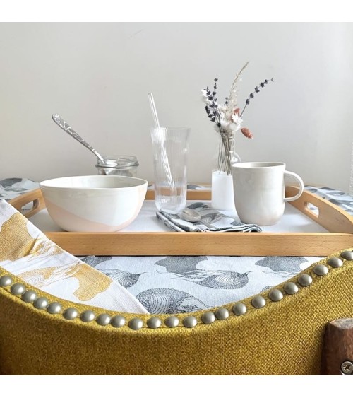Plateau de service vintage en bois et formica Vintage by Kitatori Kitatori - Concept Store d'Art et de Design design suisse o...