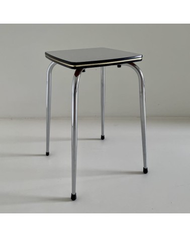 Sgabello vintage in formica - Anni '60 Vintage by Kitatori Kitatori.ch - Concept Store di arte e design design svizzera origi...