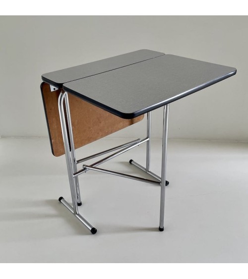 Vintage-Klapptisch aus Resopal - 60er Jahre Vintage by Kitatori Kitatori.ch - Kunst und Design Concept Store design Schweiz O...