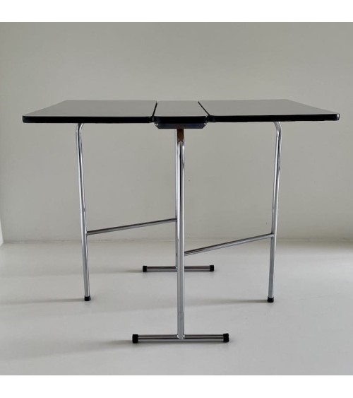 Table pliante vintage en Formica - Années 60 Vintage by Kitatori Kitatori - Concept Store d'Art et de Design design suisse or...