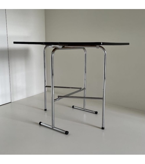 Table pliante vintage en Formica - Années 60 Vintage by Kitatori Kitatori - Concept Store d'Art et de Design design suisse or...