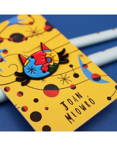 Enamel Pin - Joan Meowro Niaski broches and pins hat pin badges collectible