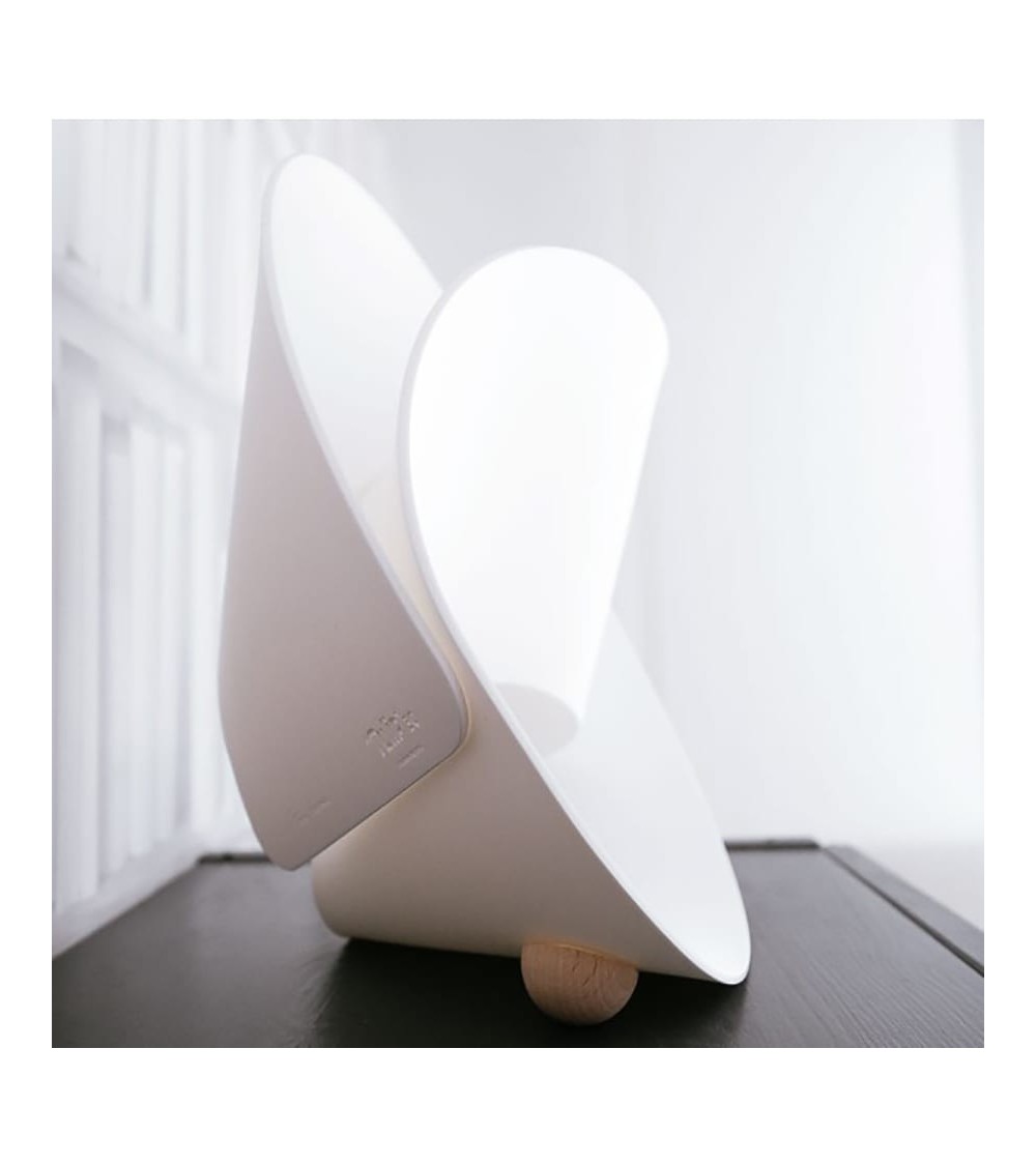 TULIP - Lampe de table, lampe de chevet Pierre Cabrera a poser de nuit led moderne originale design suisse