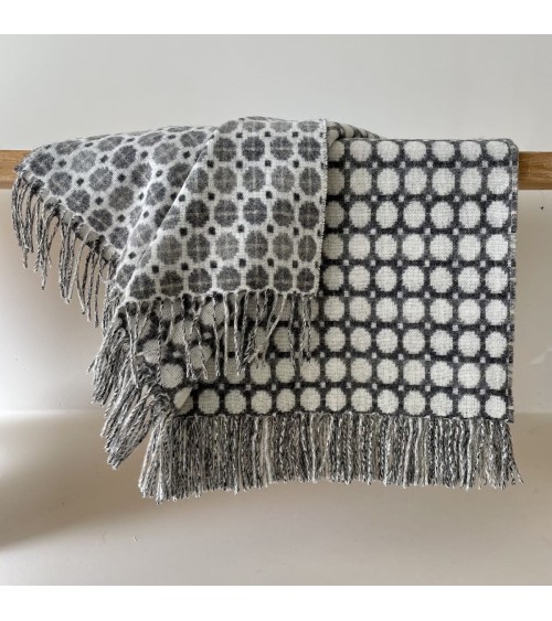 MILAN Grau - Merino Wolldecke, Kuscheldecke Bronte by Moon Schafwolldecke warme Woll Decken Sofa wohndecke kaufen