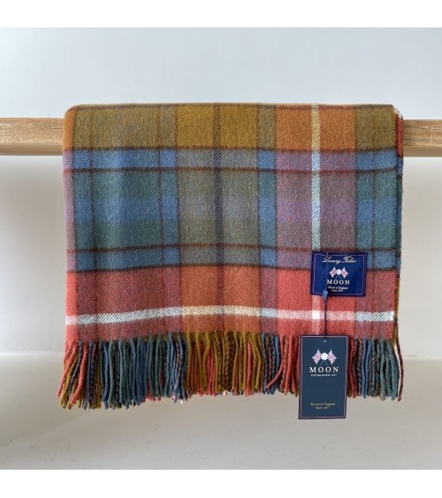 Plaid tartan ANTIQUE BUCHANAN - couverture en laine mérinos Bronte by Moon anglaise plaid tartan ecossais 100 laine highland