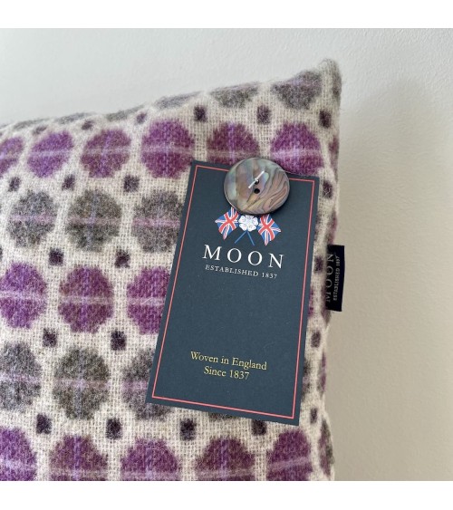MILAN CLOVER - Coussin décoratif en laine mérinos Bronte by Moon pour canapé decoratif salon chaise deco