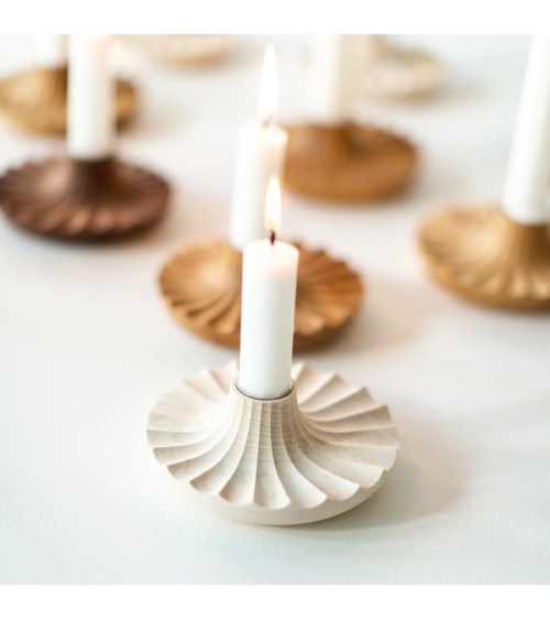 Daggkåpa - Kerzenständer aus Eschenholz MYLHTA Teelichthalter & Windlichter design Schweiz Original