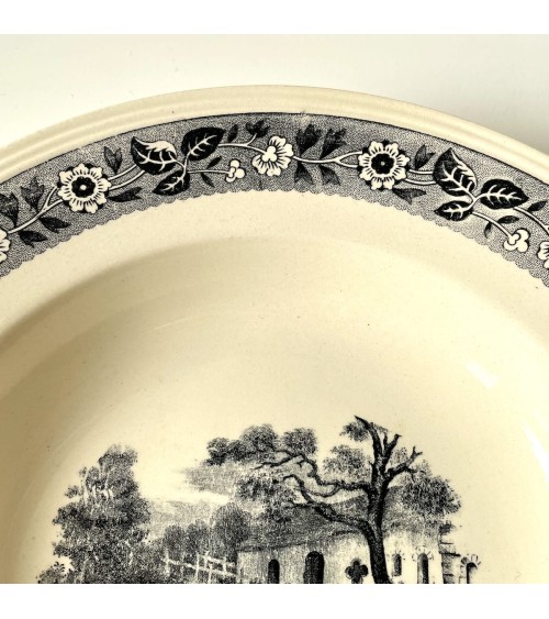 Piatto fondo - Boch Frères - Vintage kitatori mobili Oggetto di design vintage svizzera