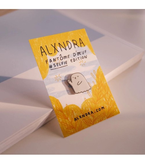 Pin's - Fantôme d'oeuf ALXNDRA pins rare métal originaux bijoux suisse