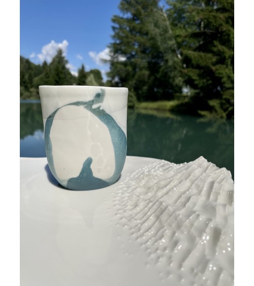 Großer Porzellan Becher - Vapor Blau Maison Dejardin kaffeetassen teetasse grosse lustige schöne kaufen