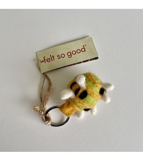 Busy Beehive - Cool Handcrafted Keychain Felt so good original gift idea switzerland