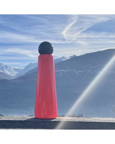 Thermo Flask - Skittle Bottle 750ml - Coral and Dark Grey Lund London best water bottle