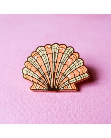 Enamel Pin - Sea Shell Katinka Feijs broches and pins hat pin badges collectible