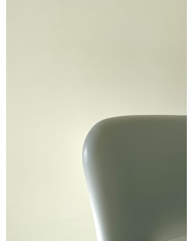 Gogo di Marcello Ziliani - Sedia Vintage Usate - Grigio kitatori mobili Oggetto di design vintage svizzera