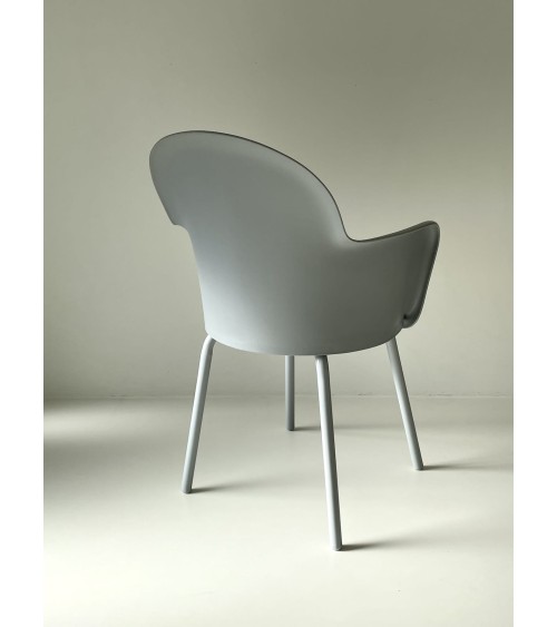 Gogo di Marcello Ziliani - Sedia Vintage Usate - Grigio kitatori mobili Oggetto di design vintage svizzera