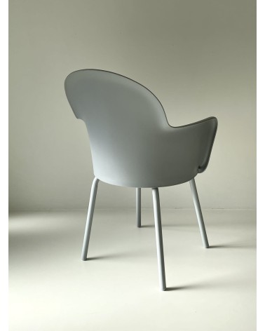 Gogo di Marcello Ziliani - Sedia Vintage Usate - Grigio kitatori mobili Oggetto di design vintage svizzera