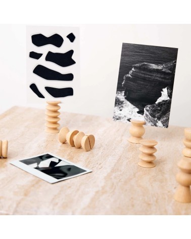 Piccolo totem 4 - Portafoto da tavolo 5mm Paper particolari kitatori svizzera