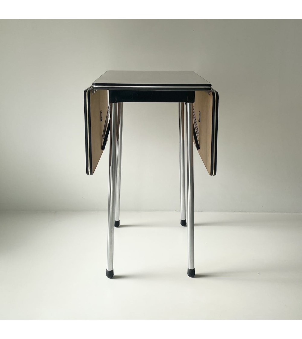 Tavolo pieghevole vintage in formica - Anni '60 Vintage by Kitatori Kitatori.ch - Concept Store di arte e design design svizz...