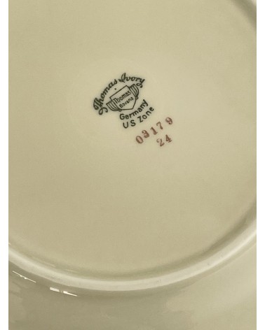 4 assiettes - Thomas Ivory Bavaria - Vintage Vintage by Kitatori Kitatori - Concept Store d'Art et de Design design suisse or...