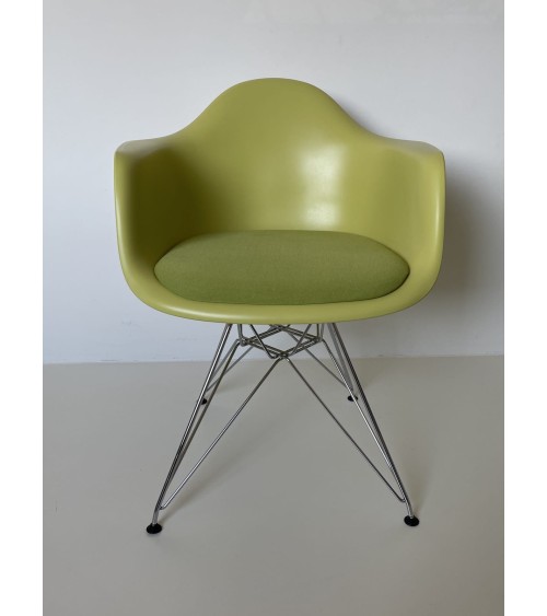 Eames Plastic Armchair DAR - VITRA - Usate kitatori mobili Oggetto di design vintage svizzera