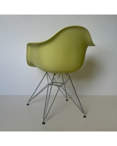 Eames Plastic Armchair DAR - VITRA - Occasion kitatori meuble vintage shop online boutique suisse
