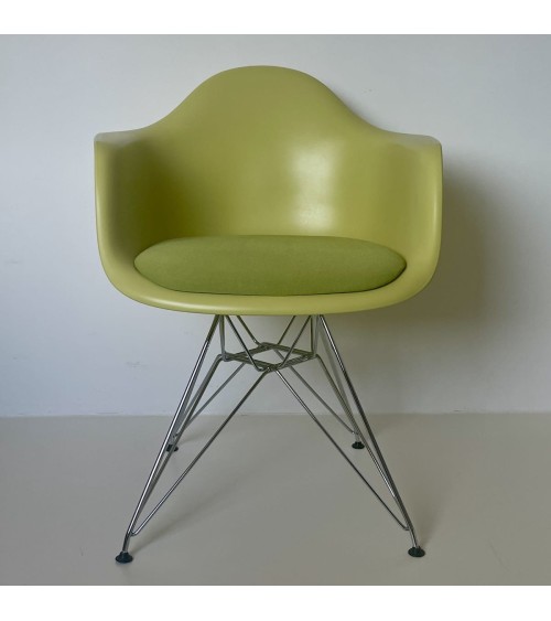 Eames Plastic Armchair DAR - VITRA - Occasion kitatori meuble vintage shop online boutique suisse
