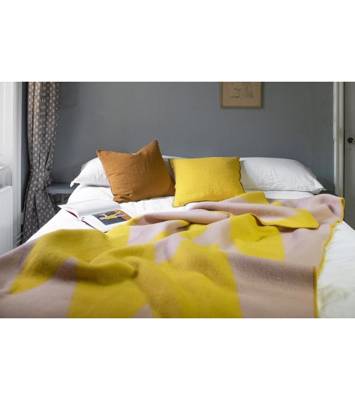 FLASH Lemon - Wool and cotton blanket Brita Sweden best for sofa throw warm cozy soft