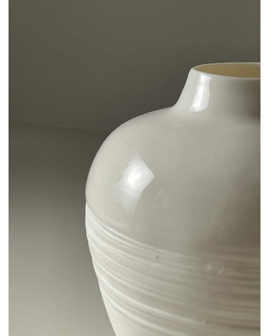Juliette - Blume Vase aus Porzellan Keramiek van Sophie vasen deko blumenvase blume vase design dekoration spezielle schöne k...