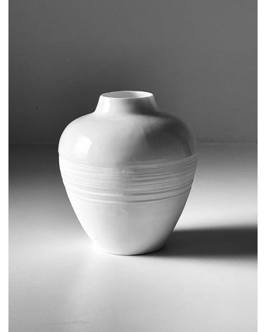 Juliette - Blume Vase aus Porzellan Keramiek van Sophie vasen deko blumenvase blume vase design dekoration spezielle schöne k...