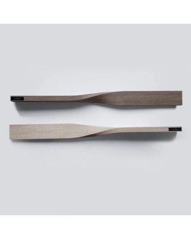 Twist Shelf Quercia affumicata - Mensola a muro in legno Lawa Design