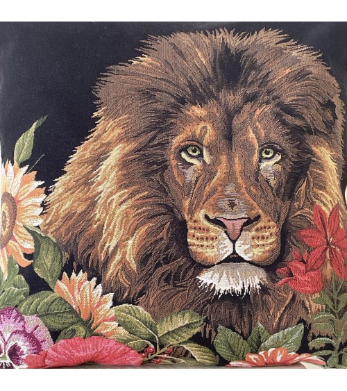 Lion et fleurs - Housse de coussin Yapatkwa coussins décoratifs pour canapé salon deco original suisse