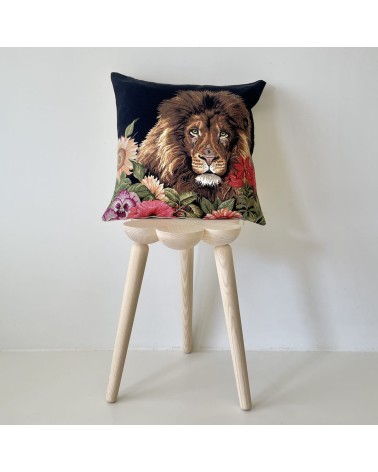 Lion et fleurs - Housse de coussin Yapatkwa coussins décoratifs pour canapé salon deco original suisse