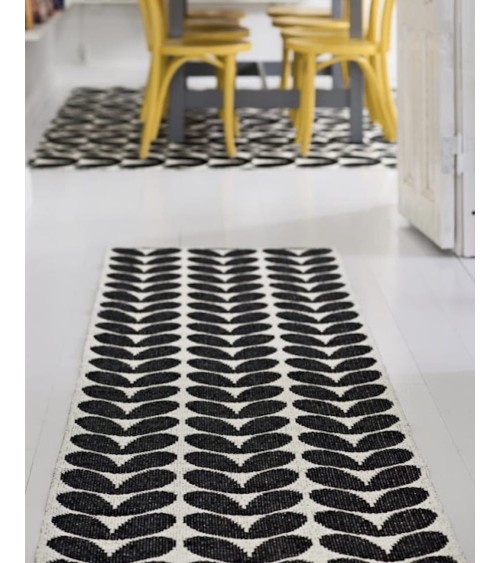 Tapis Vinyle - KARIN Noir Brita Sweden plastique d exterieur de salon cuisine devant évier entrée couloir pour terrasse lavable