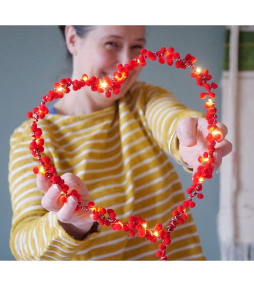 Coeur à Pompons Rouges - Décoration Lumineuse Melanie Porter deco chambre intérieur murale salon lumineux