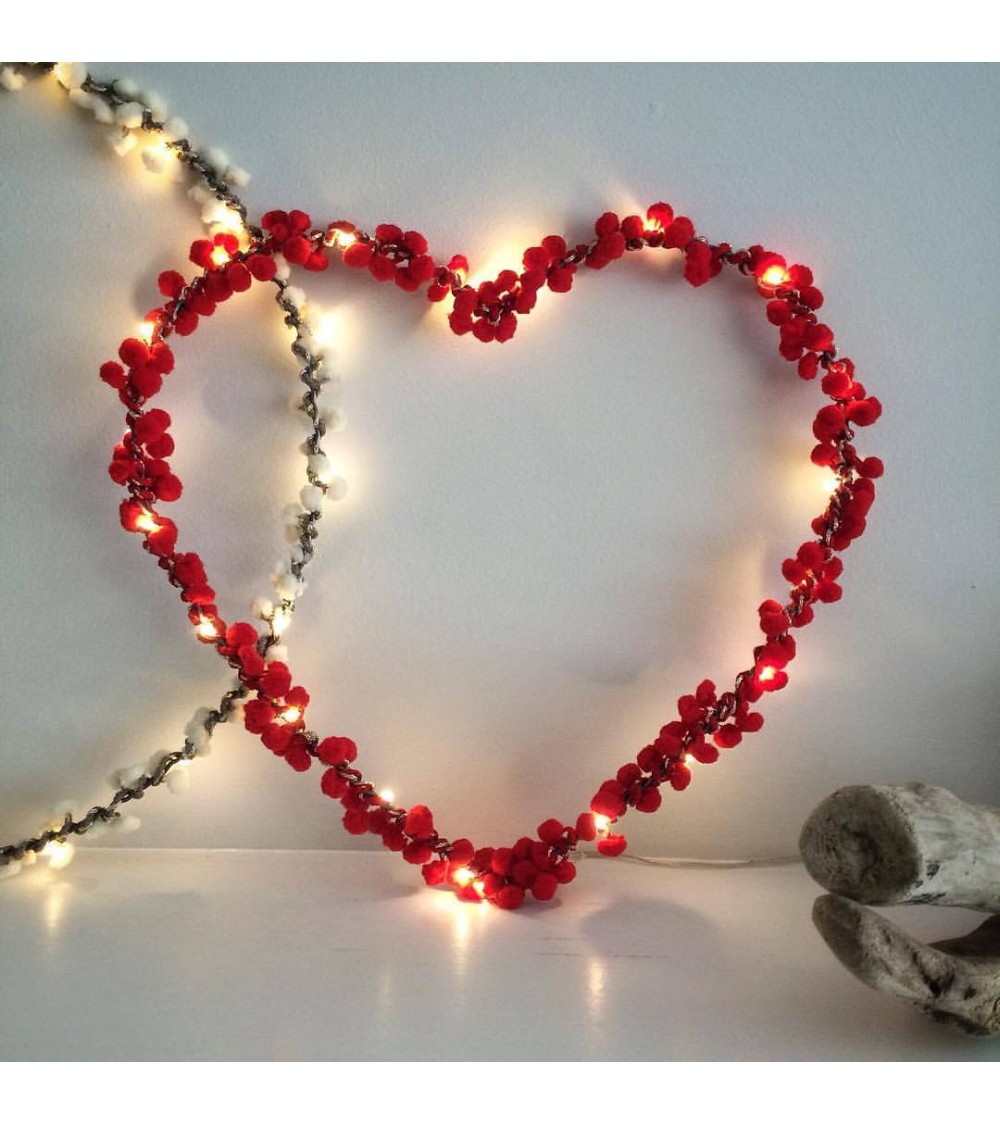 Herz mit roten Pompons - Lichterkette Melanie Porter kaufen indoor schlafzimmer kinderzimmer