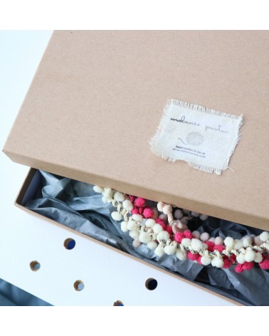 Ghirlanda vischio e pompons bianchi - Decorazioni natalizie Melanie Porter Decorazioni natalizie eleganti particolari decoro ...